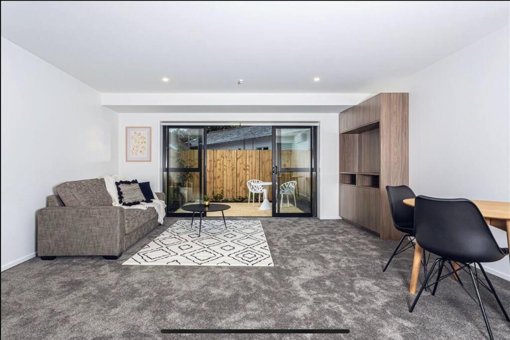 City Centre Apartment Close To Hagley Park Christchurch Ngoại thất bức ảnh